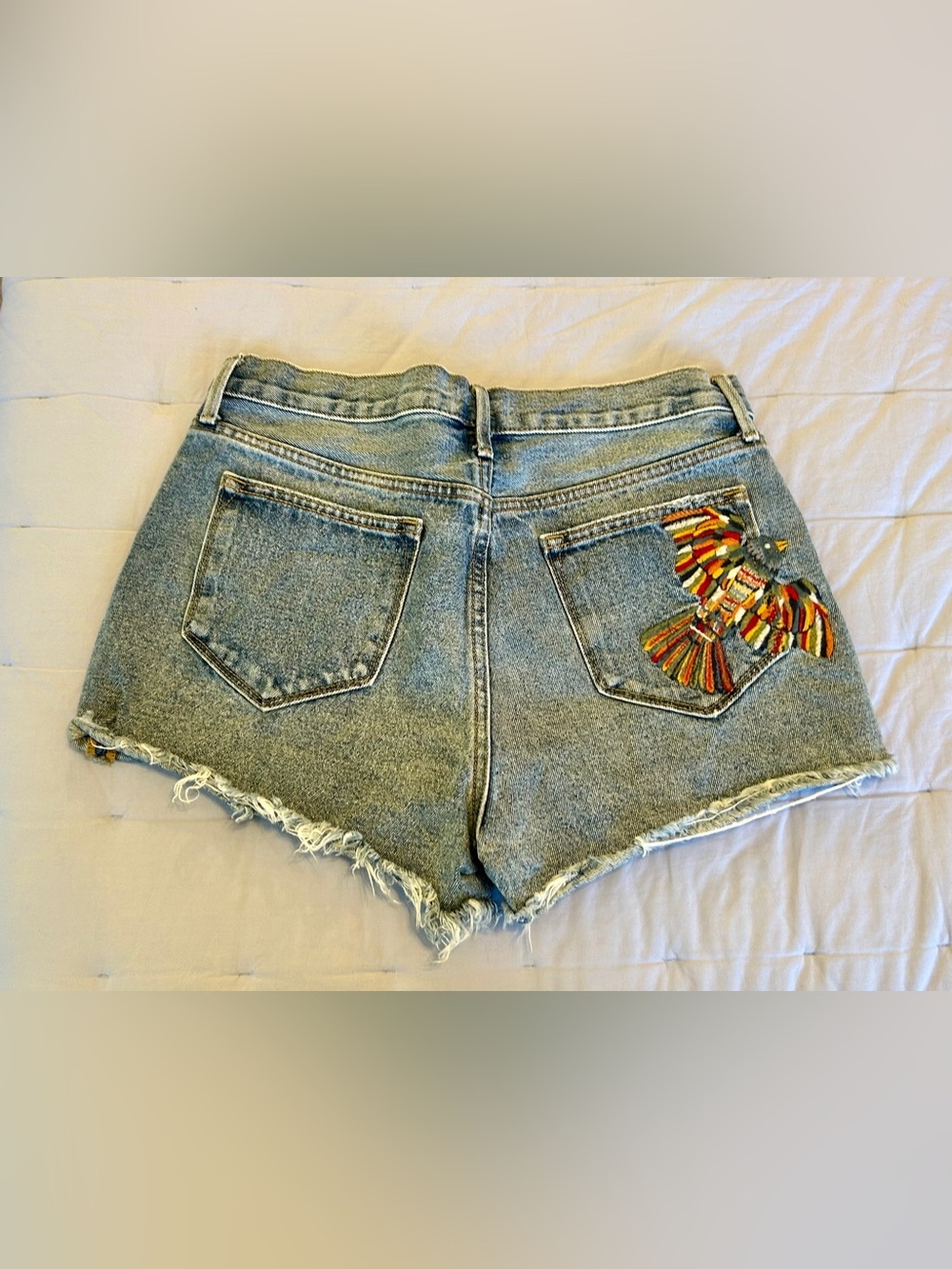Driftwood Mid Rise SZ 29 EUC Distressed Denim Shorts w/Embroidered Trim - Blue - Picture 3 of 6